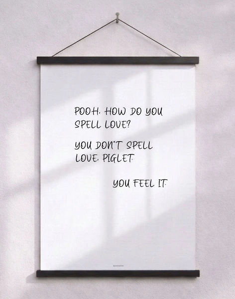 Nalle Puh-affisch - You don't spell love
